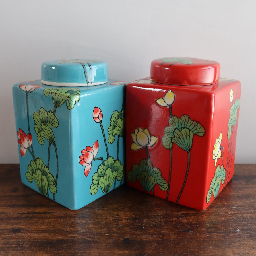 圧倒的存在感！インパクト抜群のバッチャン焼きキャニスター - 皿屋敷